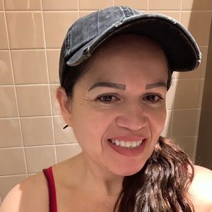 Meet your Posher, Veronica